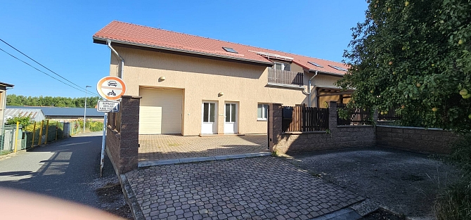 Pronájem komerčních prostor výroba 140 m², U Jednoty, Tábor-Čekanice