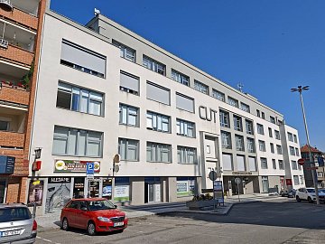 Pronájem komerčních prostor obchodní prostory 450 m², Vančurova, Tábor